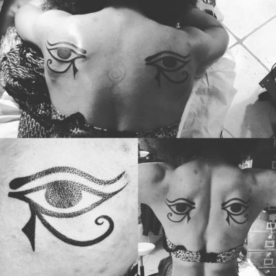 Tattoo yeux sur homoplate femme