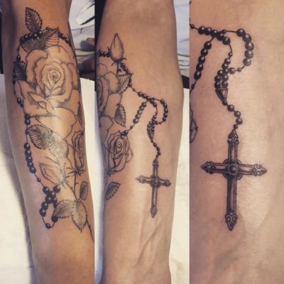 Tattoo rose chapelet bras